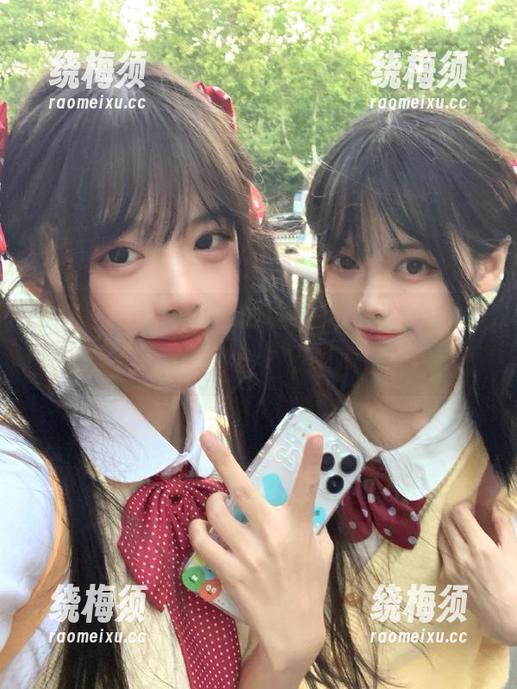 在hl155fun上，看着大家争先恐后观看，仿佛每个瓜都藏着小秘密！