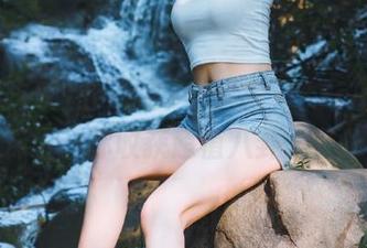 肚子饿了吗？登录17c吃瓜，保证让你收获超值八卦大餐！