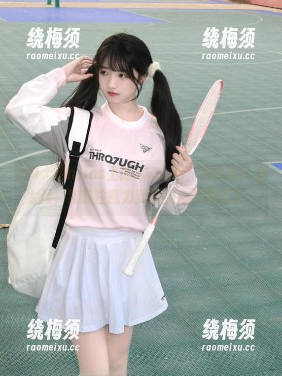 ios上的51.com，瞬间吸引力太强，我的注意力就被瓜完全吸走了。