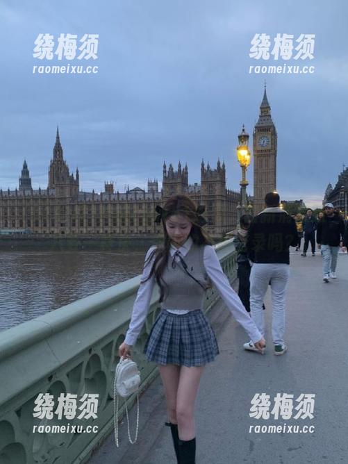 冲进cgw51吃瓜，最新消息跟八卦一样快，你真的不想登录吗？