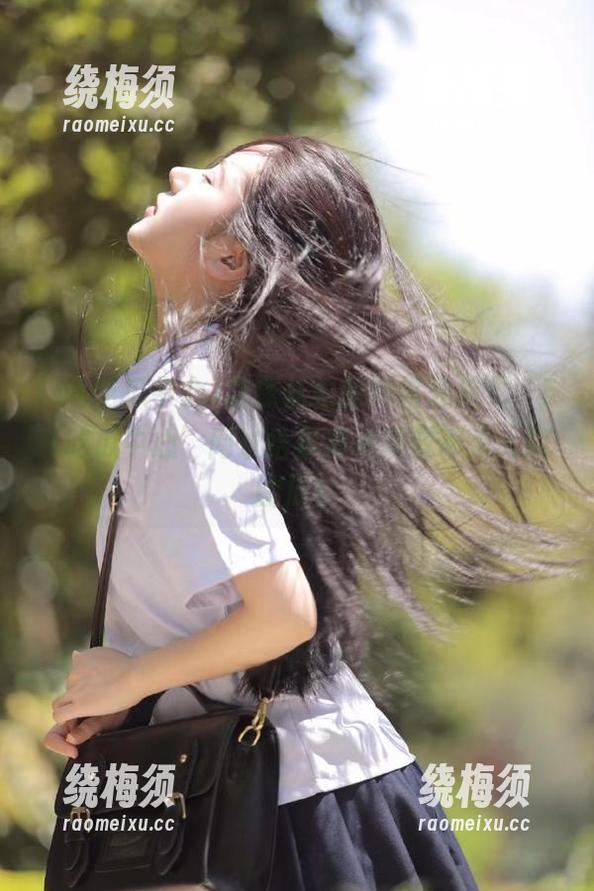 乱象丛生的网络江湖，‘51吃瓜中心’网址给你揭秘那些不为人知的瓜！