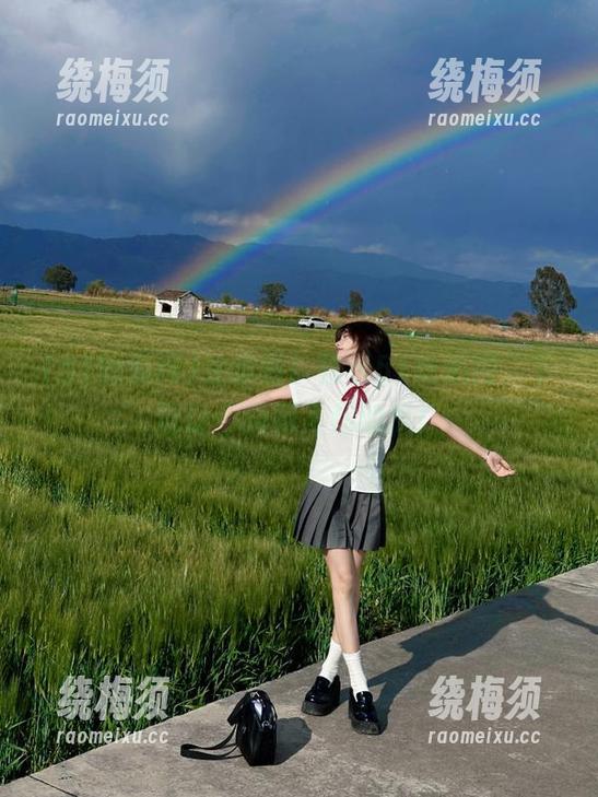注意啦！登录51吃瓜网，下载让你嗨到飞起的瓜！