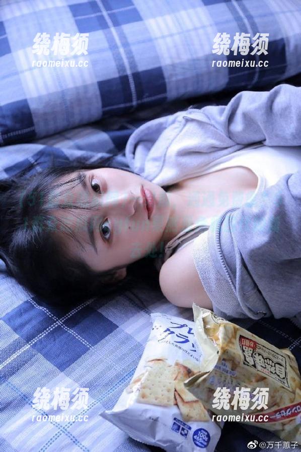 一堆瓜，通通免费拿？51群众吃瓜网cgfun果然是危机四伏的新去处！
