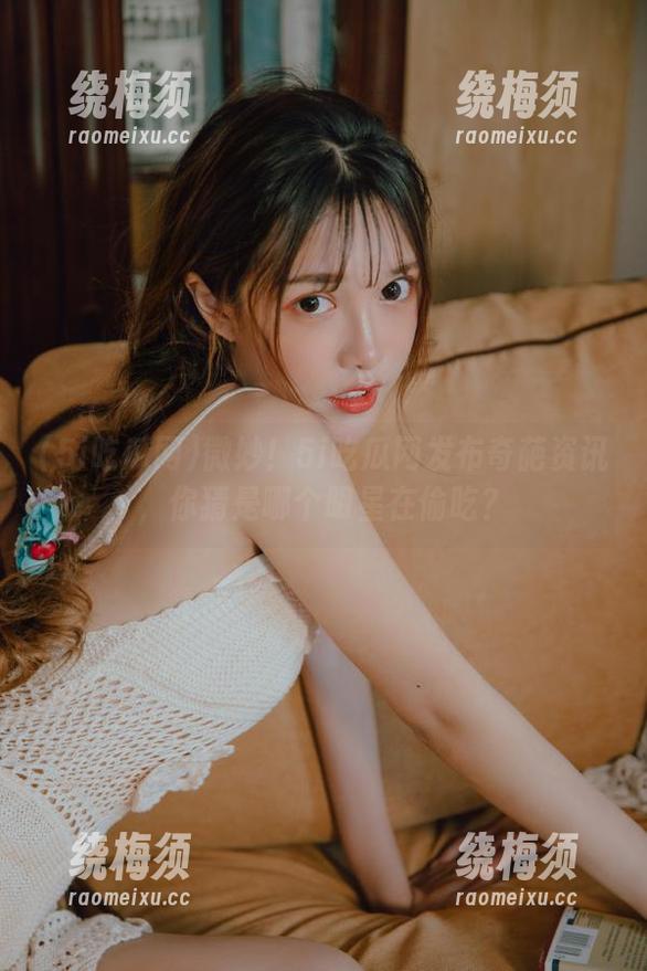 微妙！5i吃瓜网发布奇葩资讯，你猜是哪个明星在偷吃？