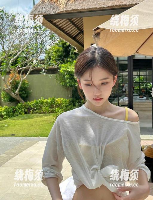 有人在www.799.su的入口徘徊，想知道里面有什么精彩？