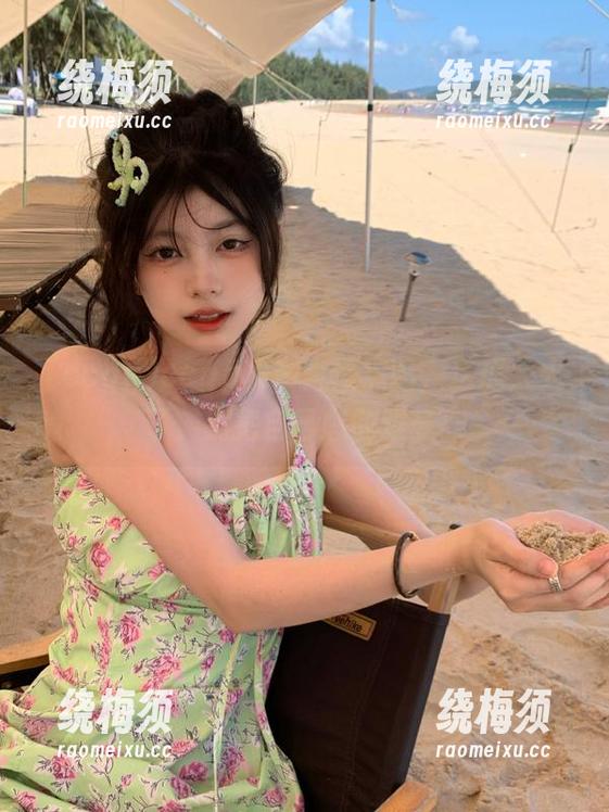 ccgg发布：慢点吃，这瓜太火了，别把自己憋的难受！