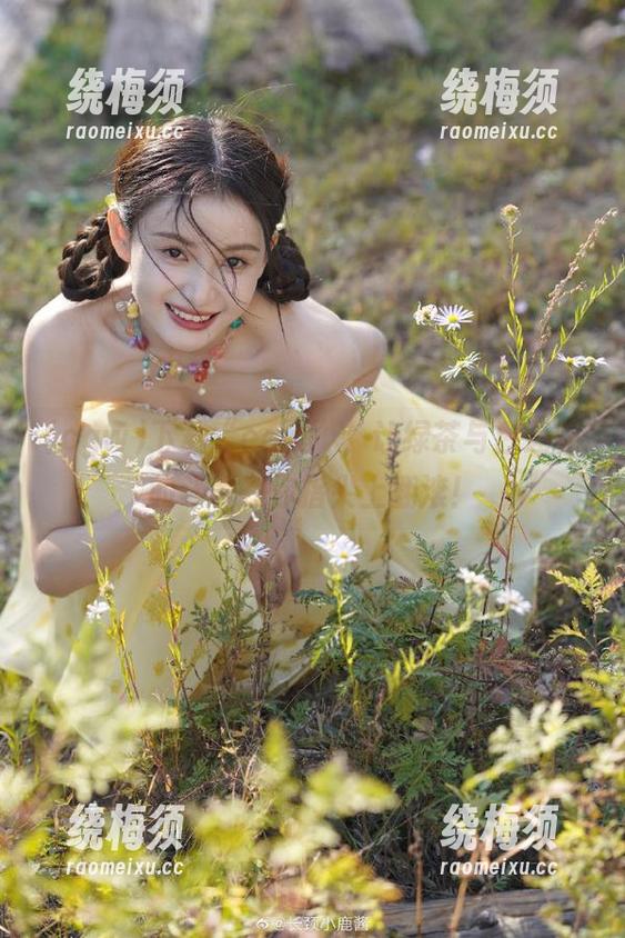 下载“cgw”，让绿茶与白莲花的斗争在你指尖上翻滚！