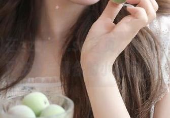 在zztt15.su首页，听说你的好友又在背后聊你的小秘密哦！