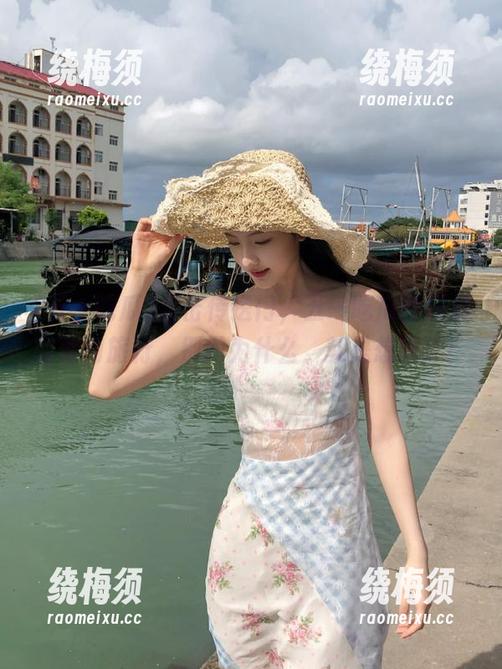 点击传送门，五一吃瓜官网里的奇幻旅行，别问为什么，就是想吃瓜！
