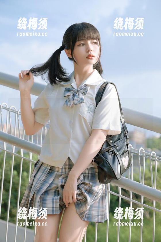 从“www.”到“吃瓜瓜.top”，每次的旅途都让我对“永不迷路”产生新的理解。