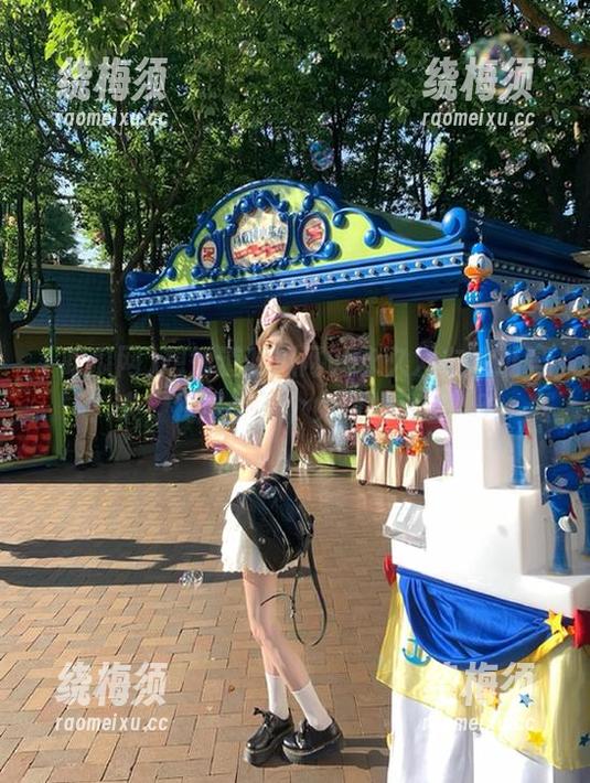 想知道吃瓜网的永久发布地址吗？来，我这里有个免费的秘密，嘘