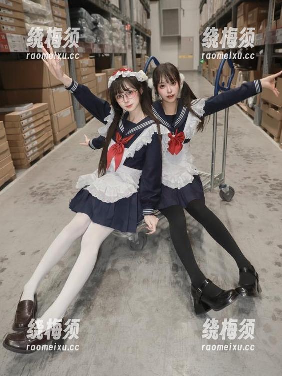 正在找吃瓜姿势？“吃瓜黑料网”下载网址推荐，轻松获取黑料！