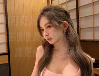 来来来，登录“吃瓜黑料网页”，在线收集各色八卦，感觉今天的我更懂娱乐圈了！