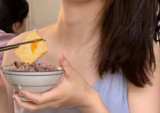 吃瓜的乐趣，哪能只享受一时？来“天天吃瓜网”，让你永久沉浸其中。