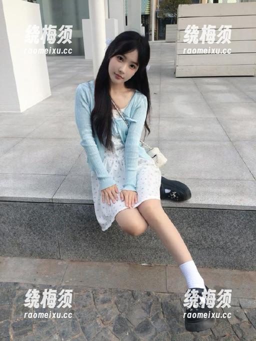“娱乐718.xs”网站流出的绯闻，我的小心脏受不住了，来喝口水！