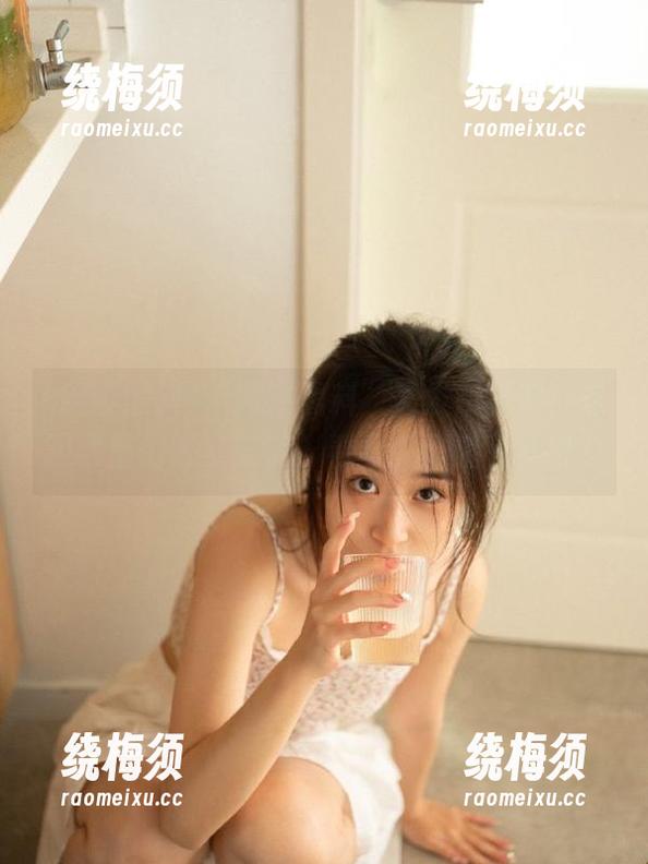 网曝黑料 “网曝黑料”又发布猛料!这回明星们要紧张了,看看瓜到底有多甜?