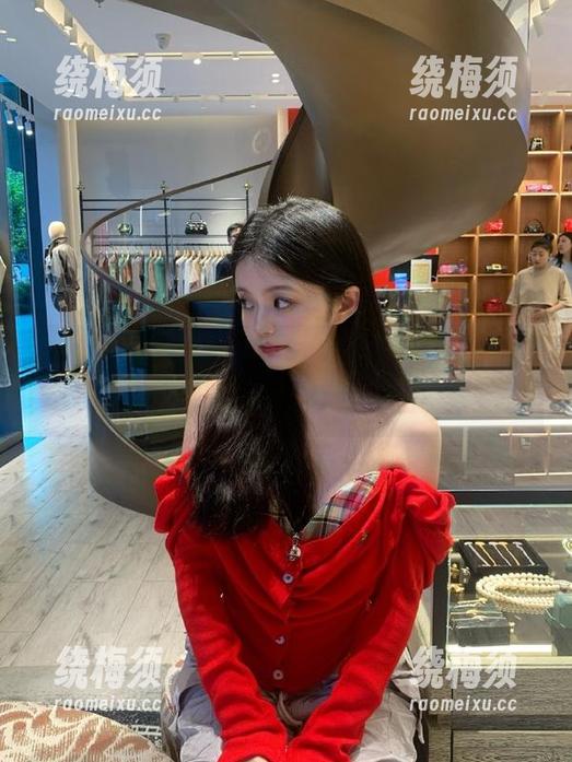 看“网曝黑料”分享的瓜，简直像在开启情节反转剧！