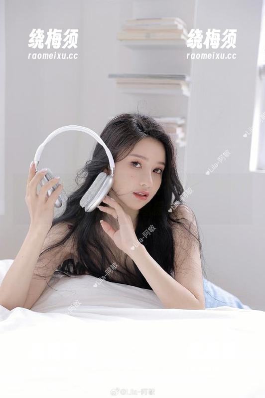 下载91黑料不打烊，跟在八卦潮流的边缘摇摆！