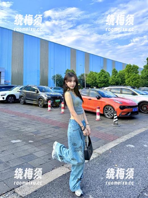 瓜攤在线！登录tttzzz04黑料不打烊，畅游瓜乐入口。