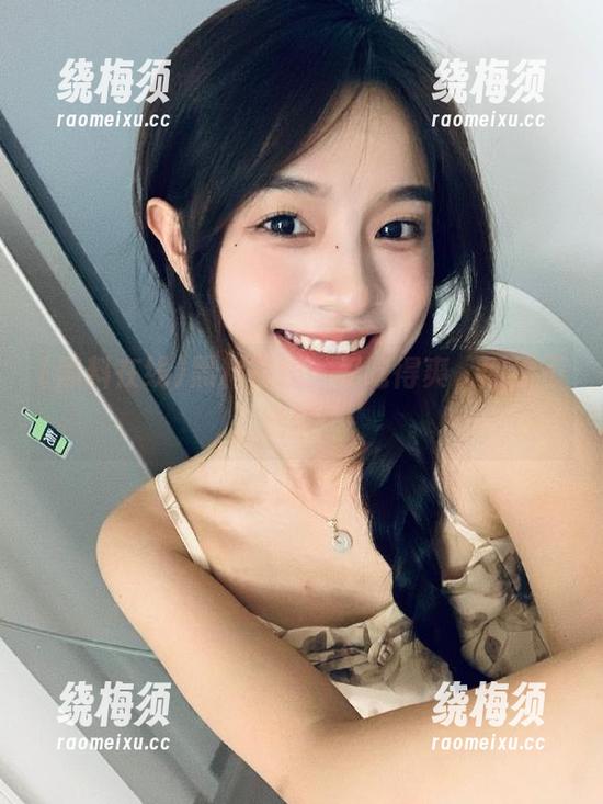 黑料在线 黑料在线:瓜吃得爽,网址不烧脑!