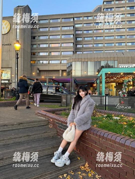 万篇长征黑料正能量官网：不只是八卦，西瓜和奇葩事也是主菜！