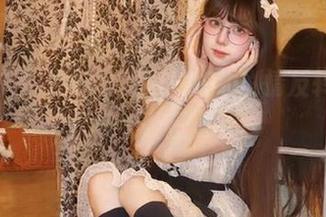 黑料社官网：在线剧情反转，这次瓜太毁三观了！