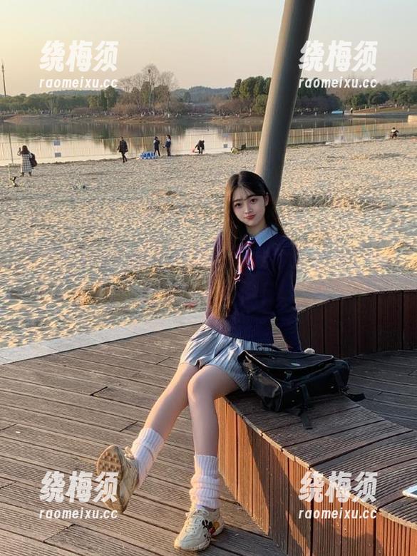 更新黑料社，下载个正能量，别让负能量偷懒！