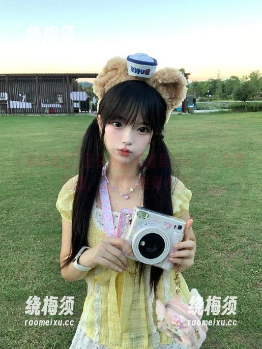 正在线上观看黑料社区，心里暗想，这瓜究竟有多甜？