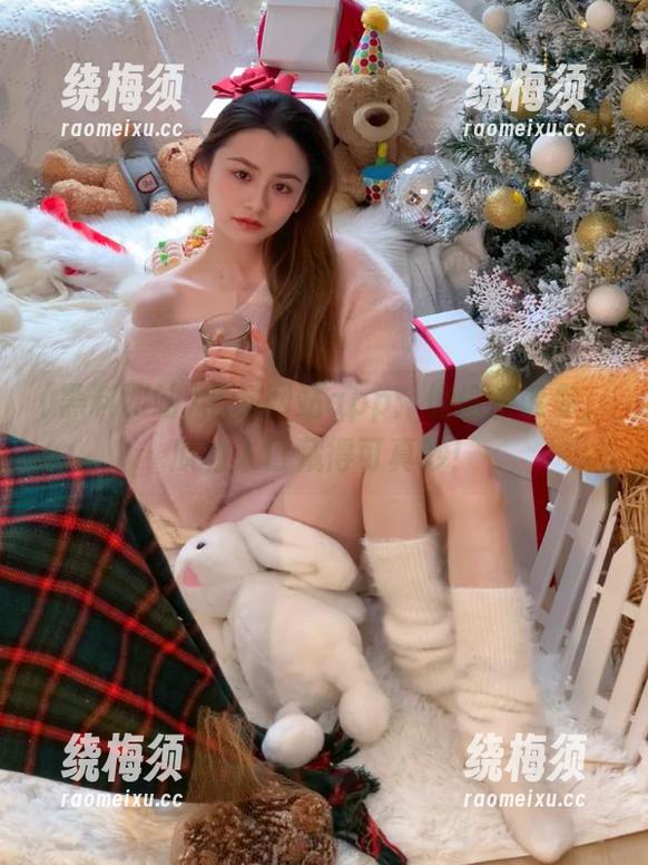黑料网站app：偷偷告诉你，瓜的入口藏得可真妙！