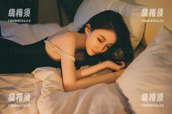 更新速递：zztt10黑料网站的真相揭晓，瓜真的是越来越好吃了！