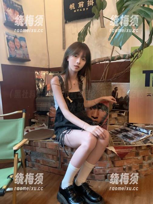 黑社料下载在手，八卦资讯轻松得手，意外惊喜满满！